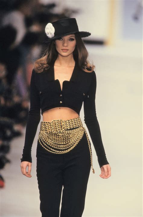 90's chanel runway|90s supermodels in Chanel.